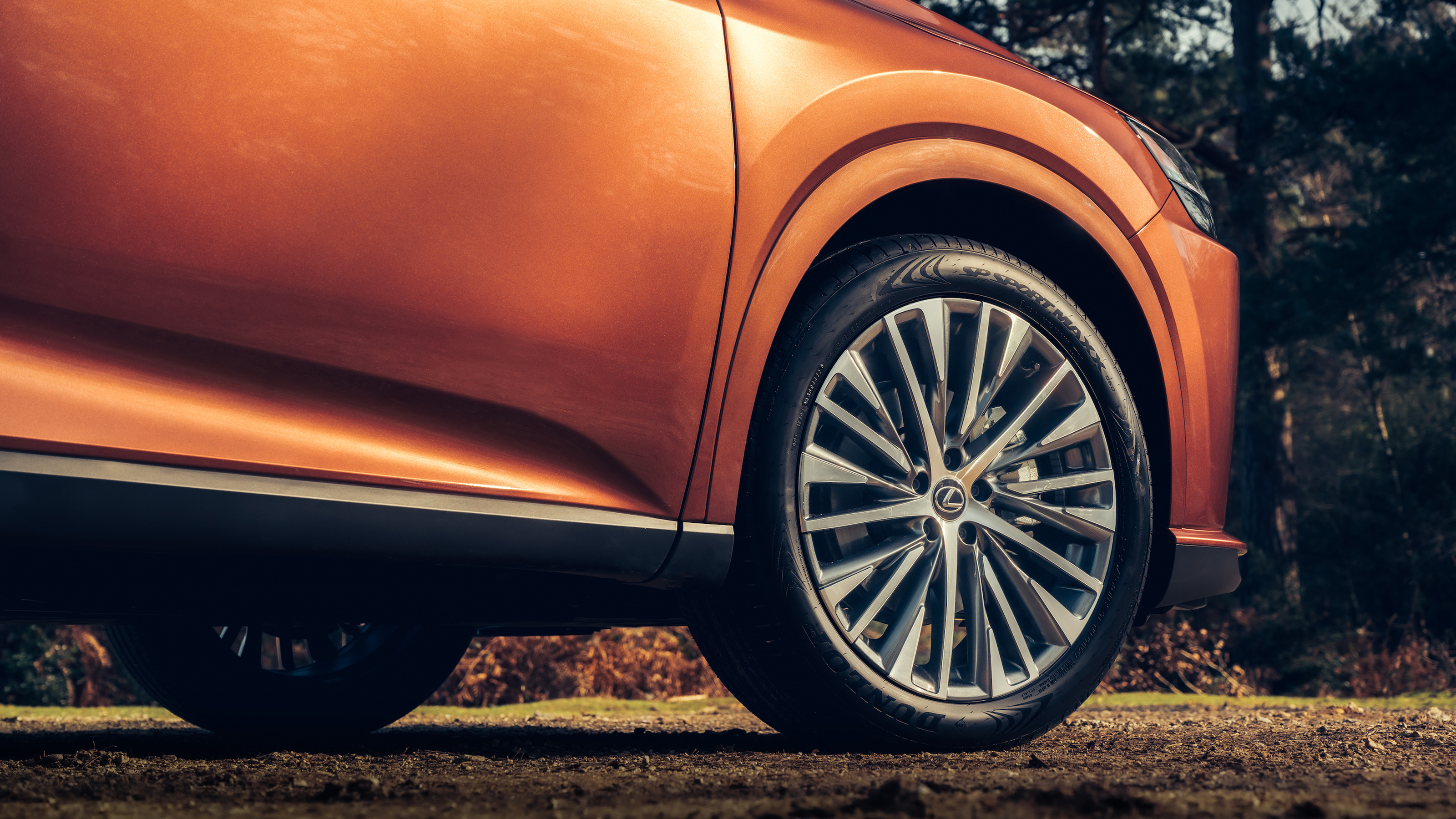 Lexus RX SUV alloy wheels