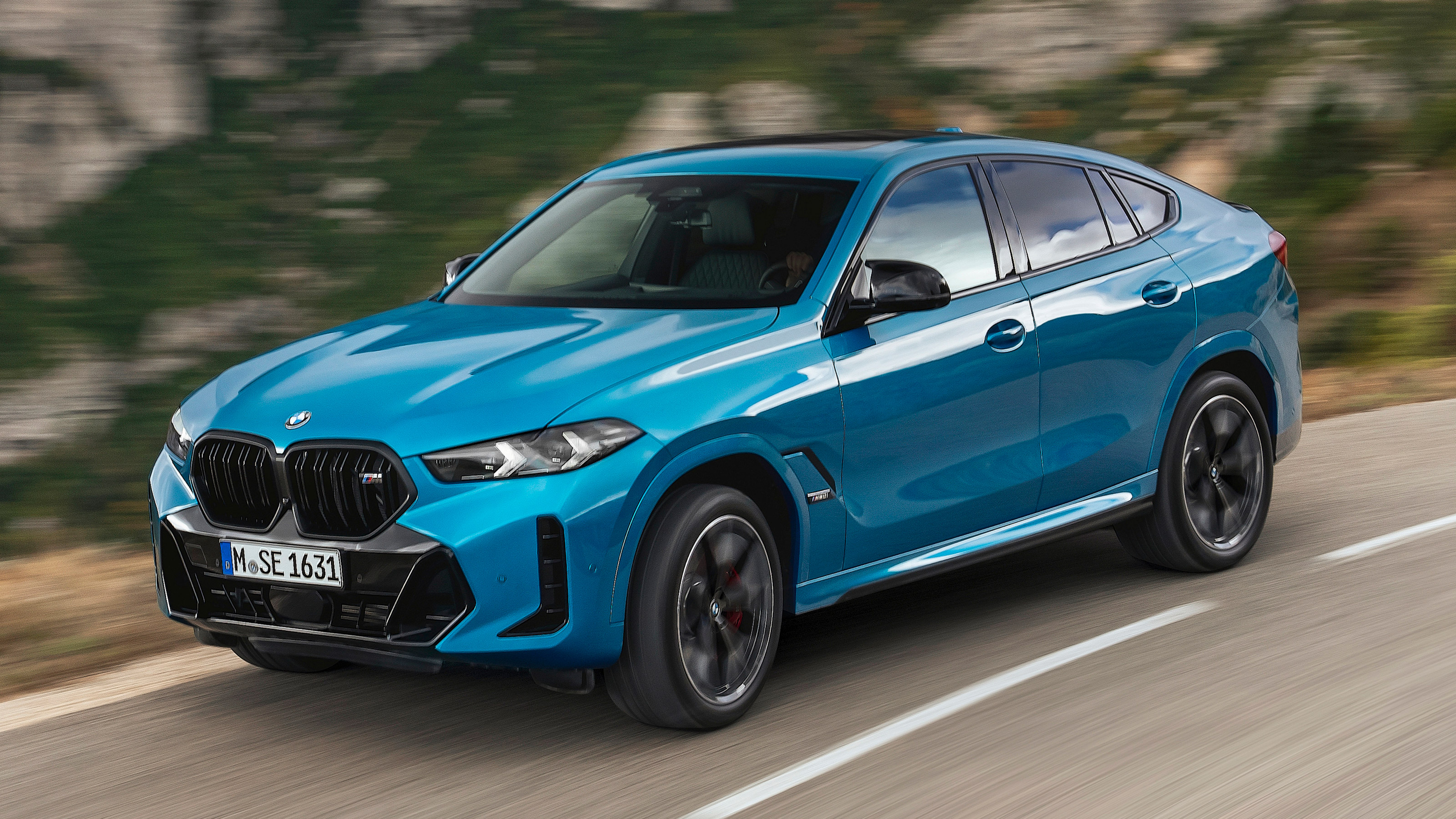 2023 BMW X6 - front 1
