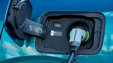 Peugeot 408 charging plug