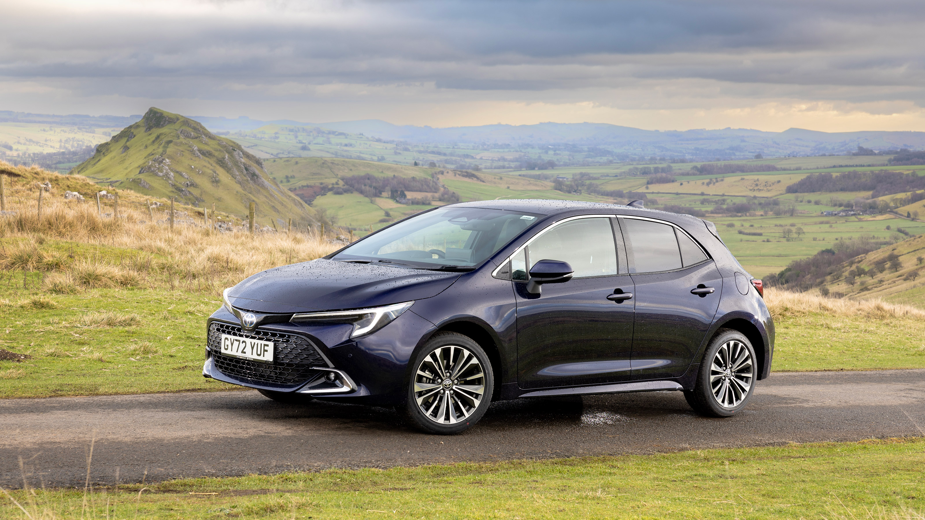 Toyota Corolla hatchback front static