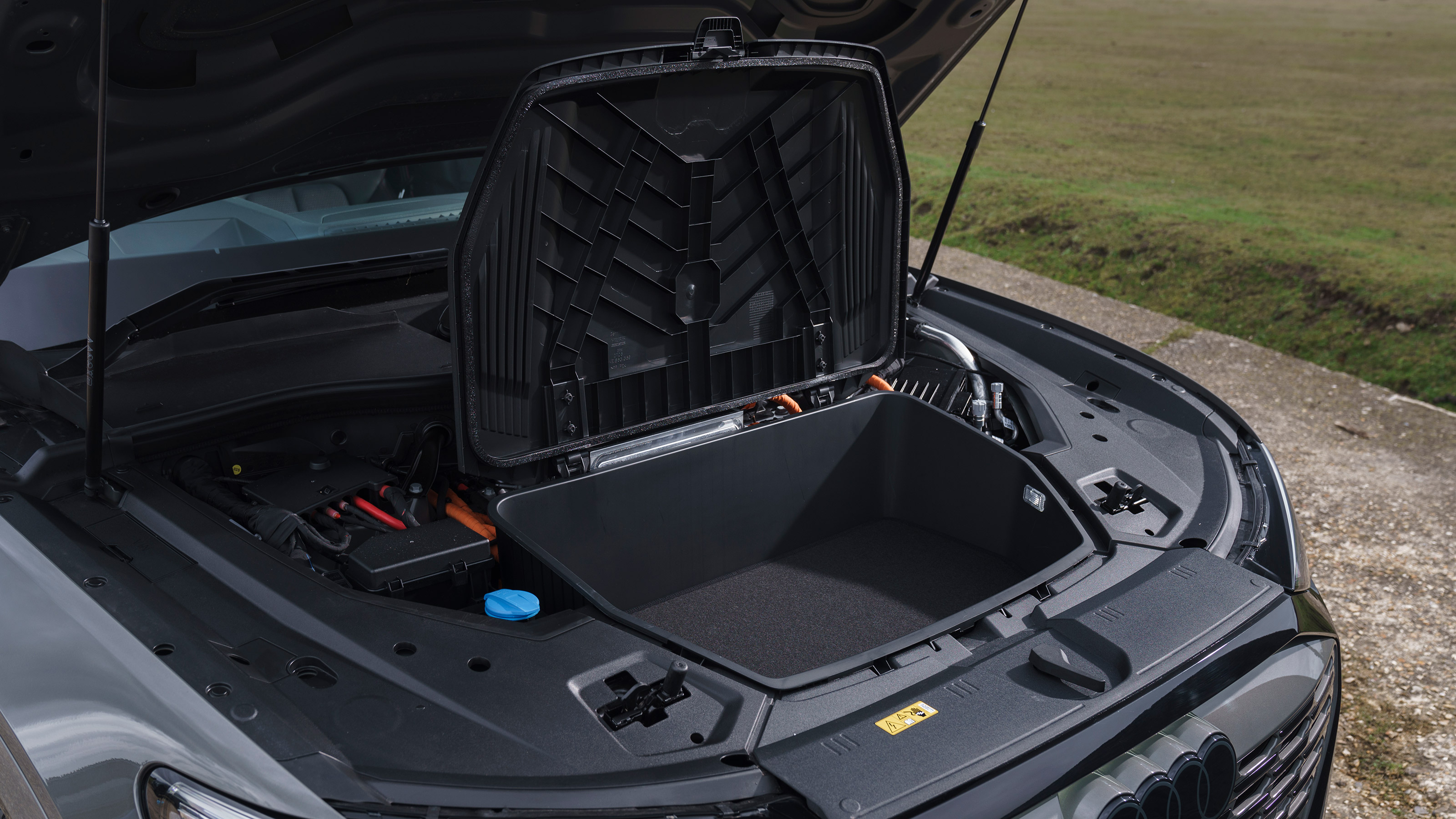 Audi Q8 e-tron SUV frunk