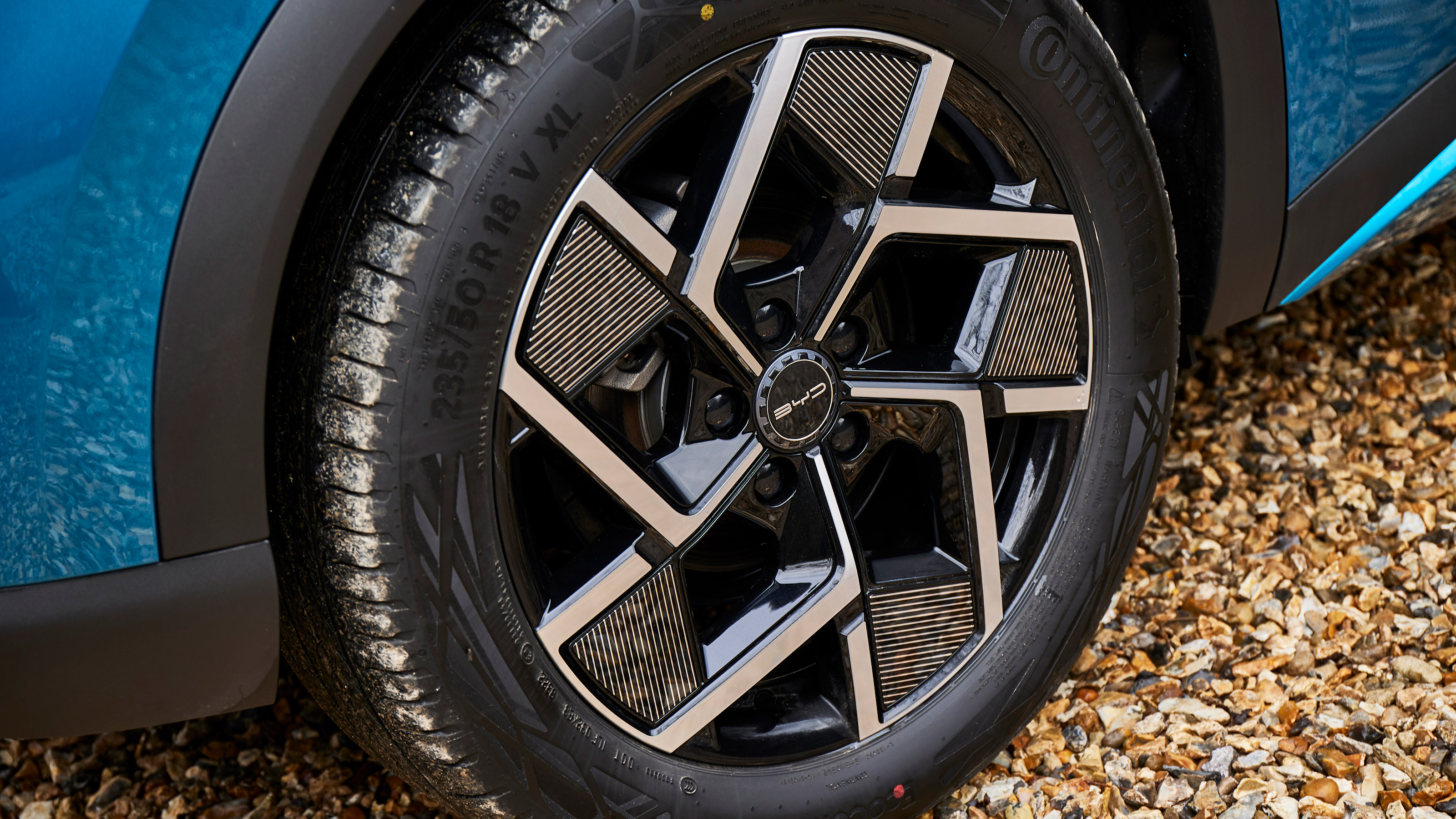 BYD Atto 3 SUV alloy wheels