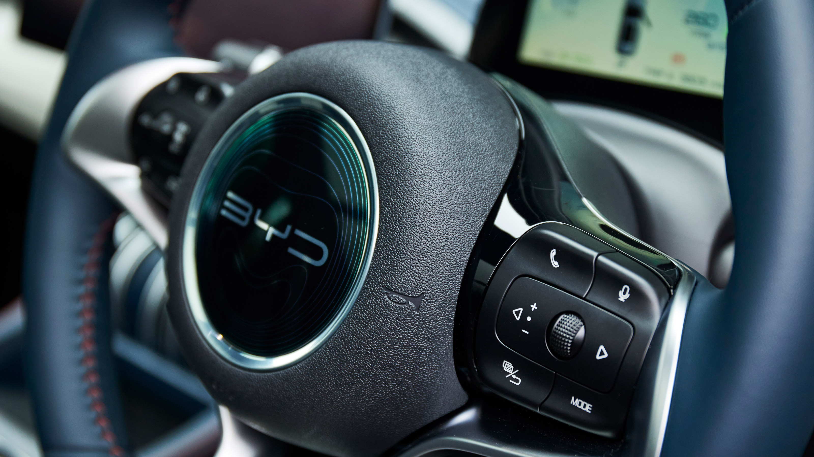 BYD Atto 3 SUV steering wheel