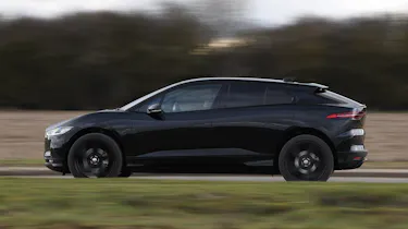 Jaguar I-Pace SUV side panning