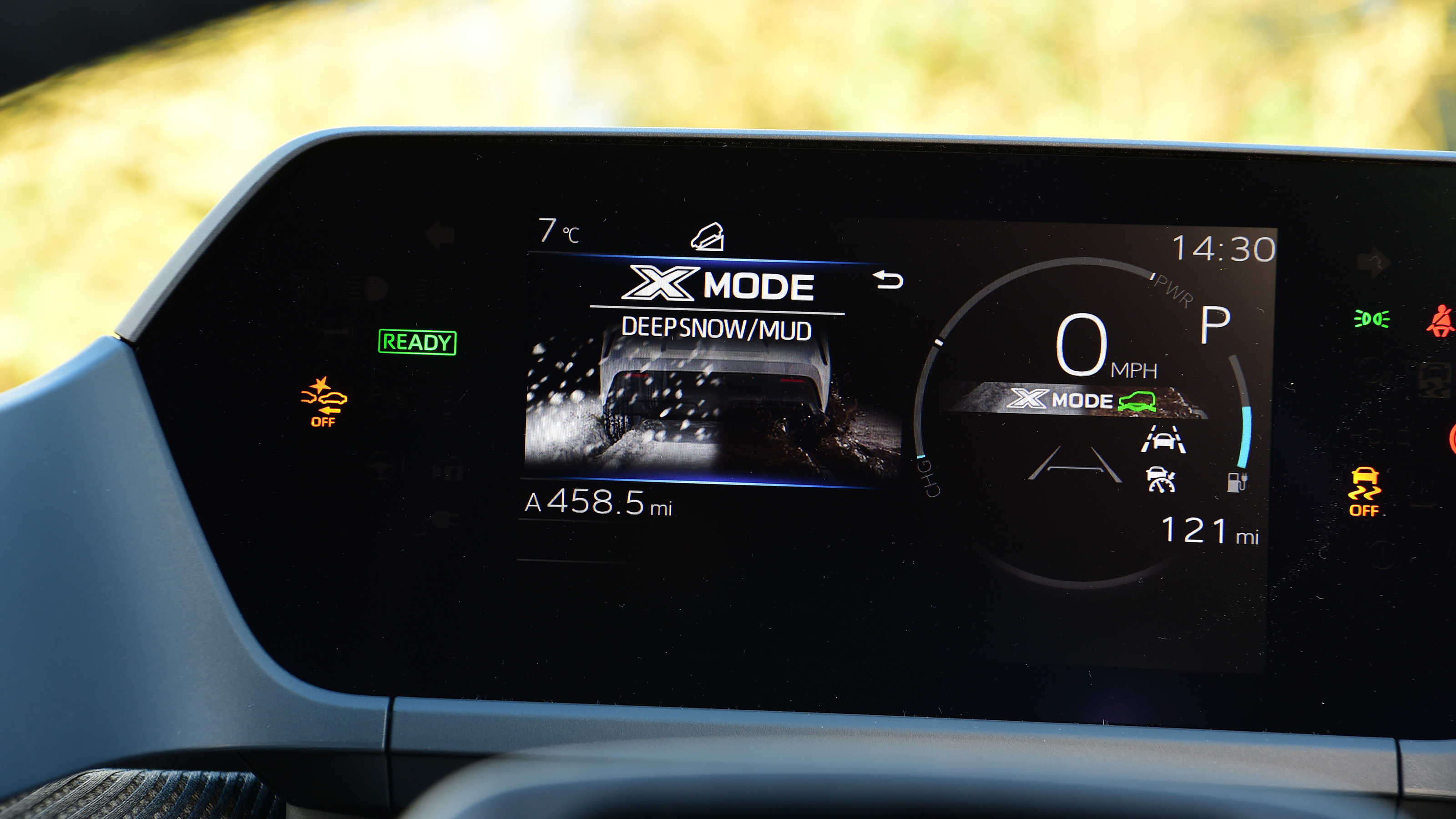 Subaru Solterra SUV instrument panel