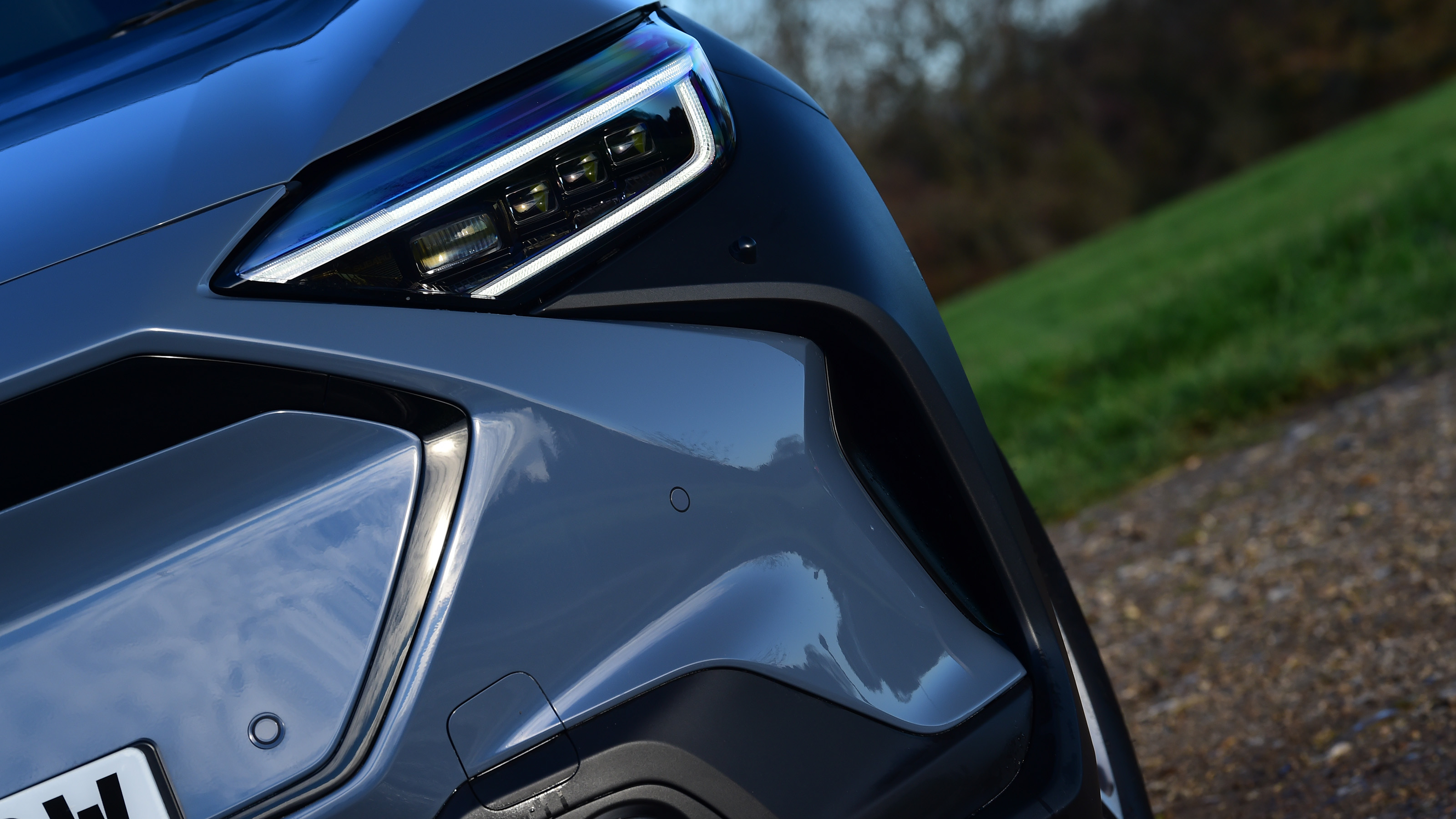 Subaru Solterra SUV headlights