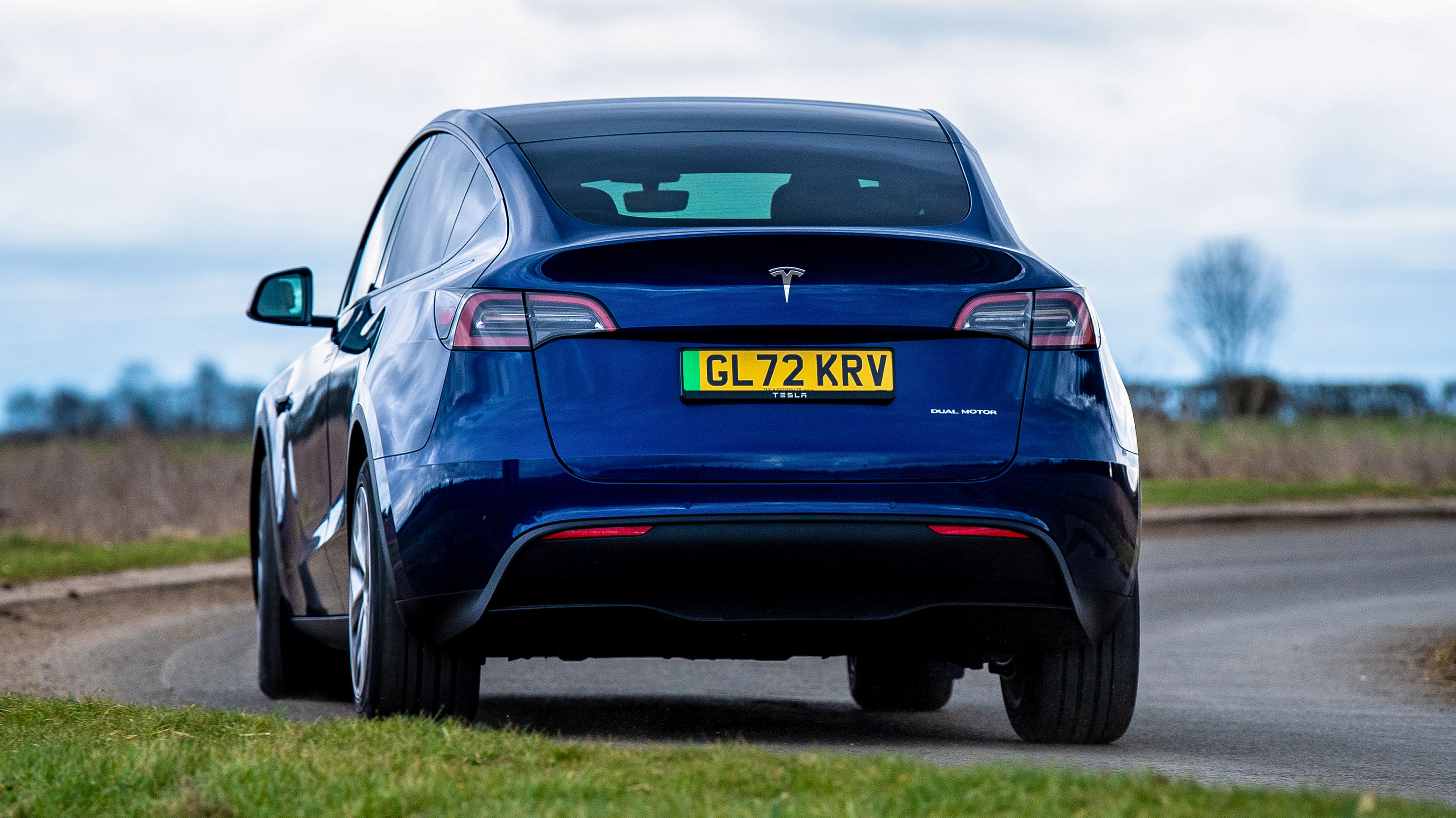 Tesla Model Y 3