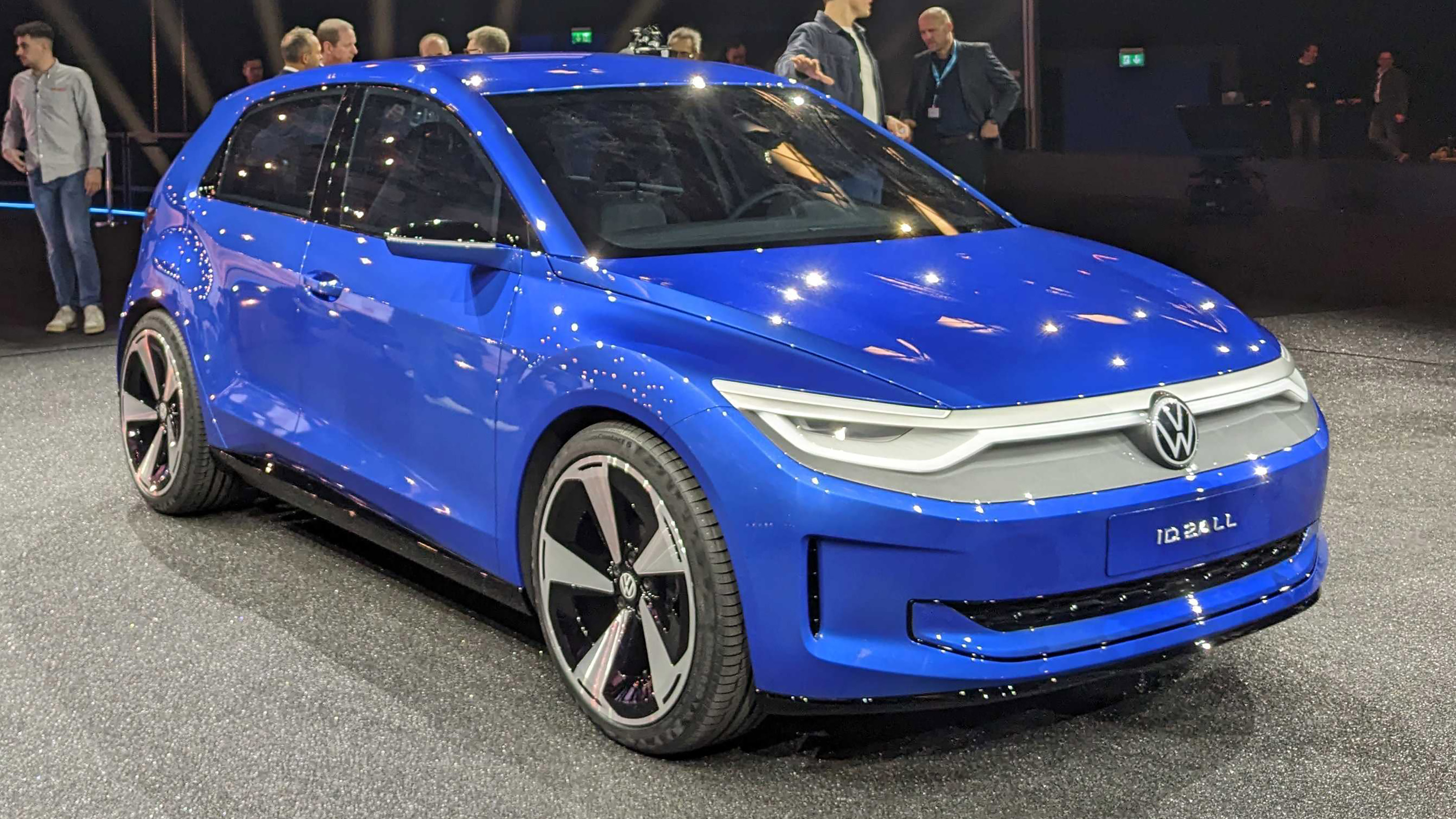 Volkswagen ID.2all concept show car front 3/4