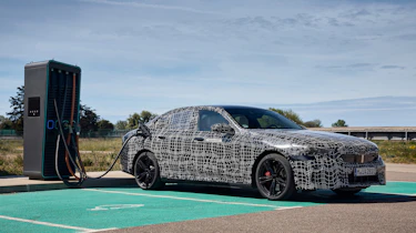 BMW i5 prototype 10