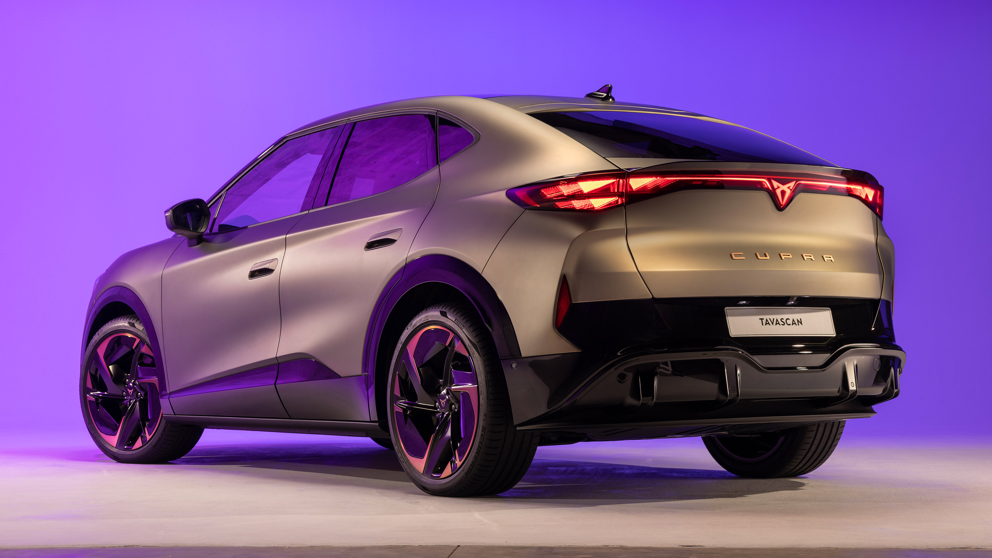Cupra Tavascan 6