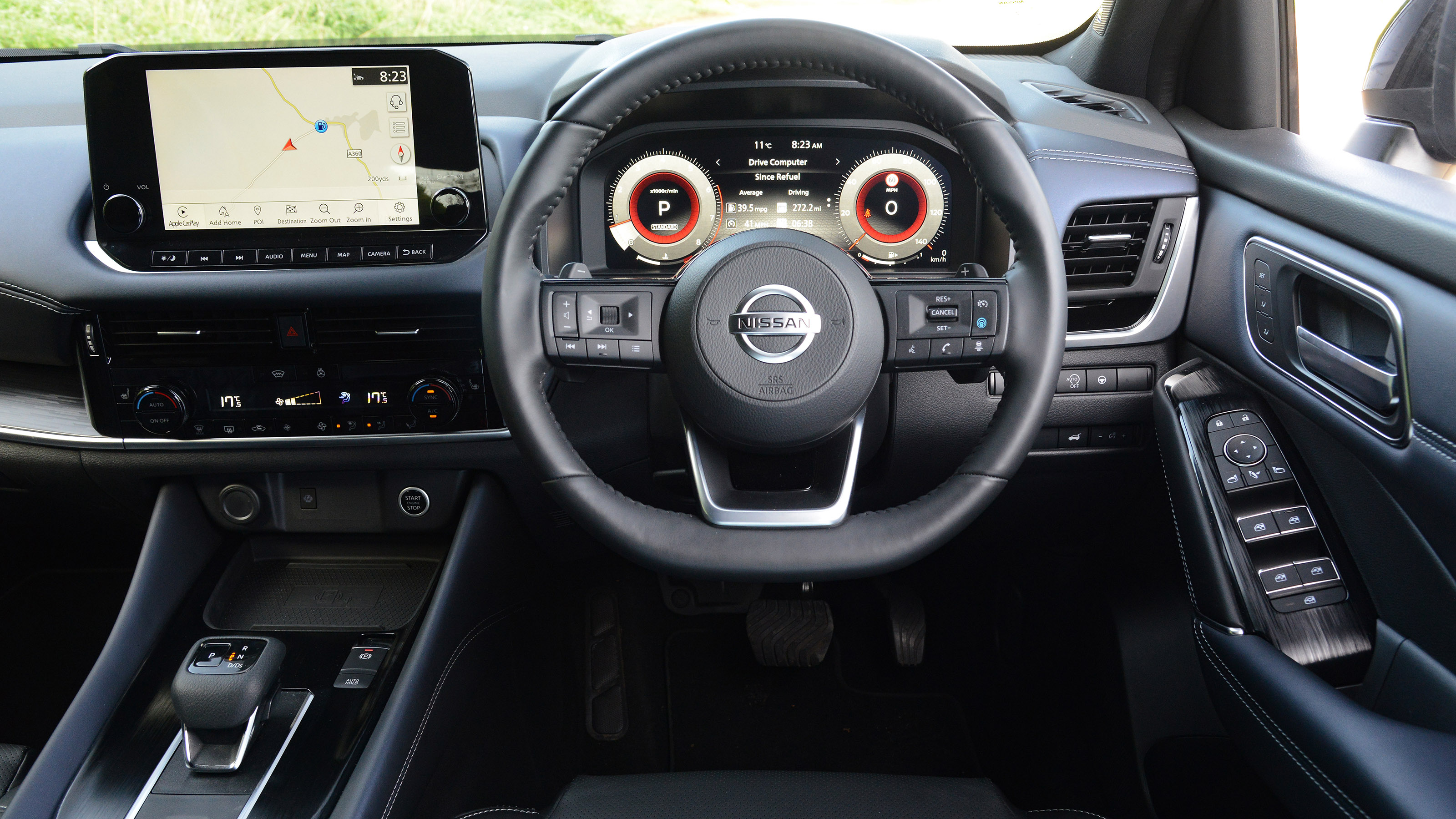nissan qashqai interior