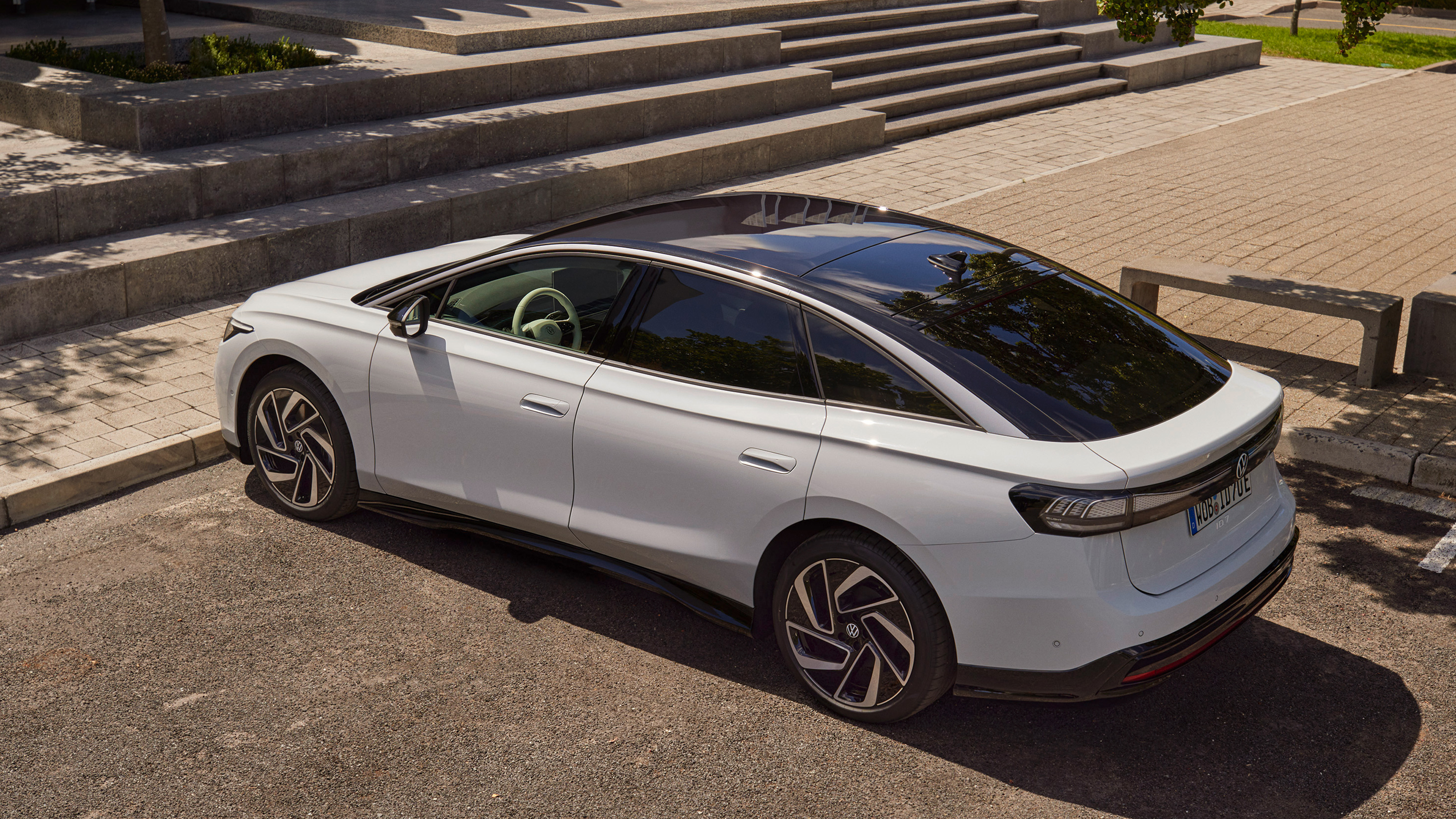 Volkswagen ID.7 official 8