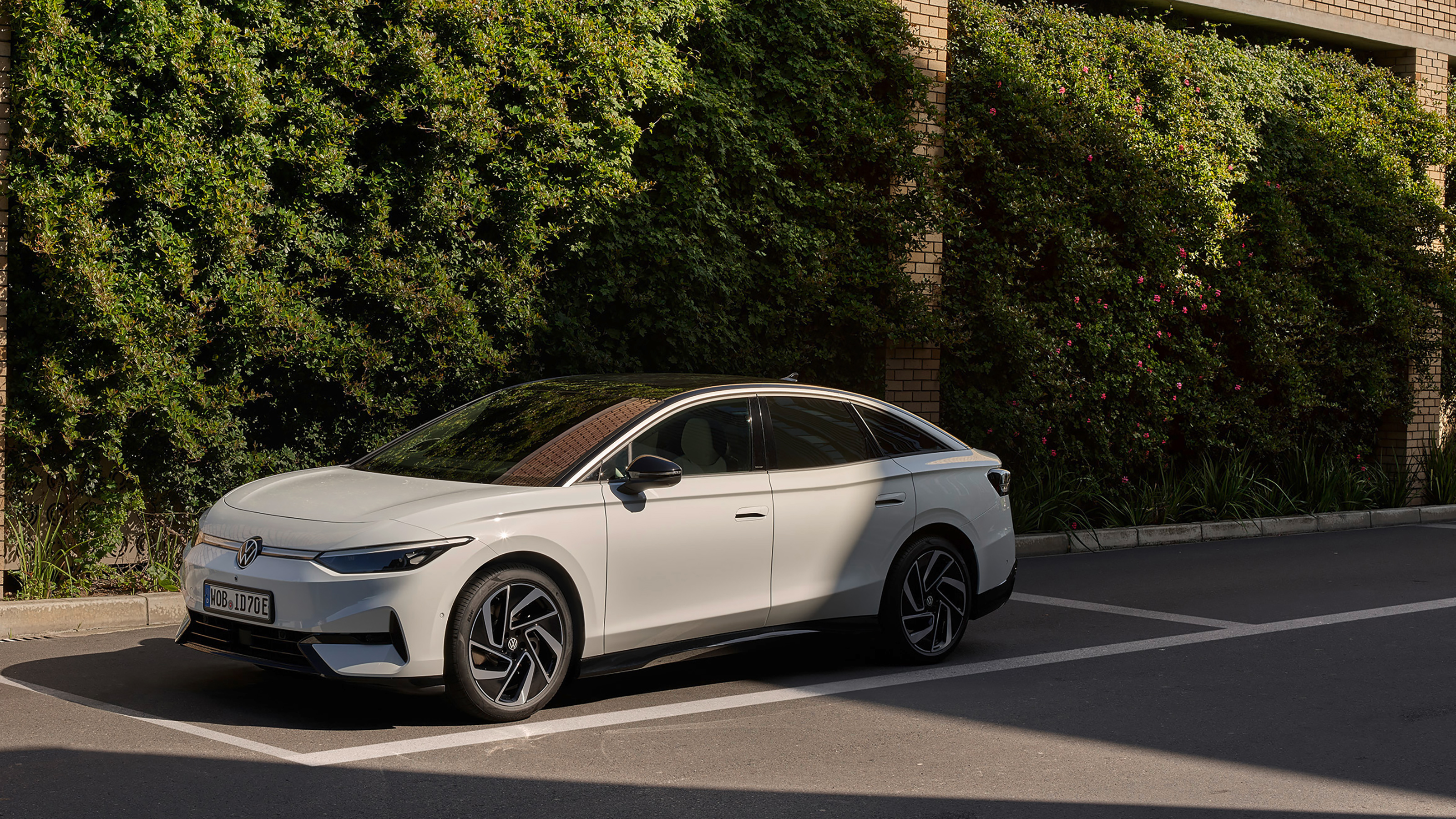Volkswagen ID.7 official 11