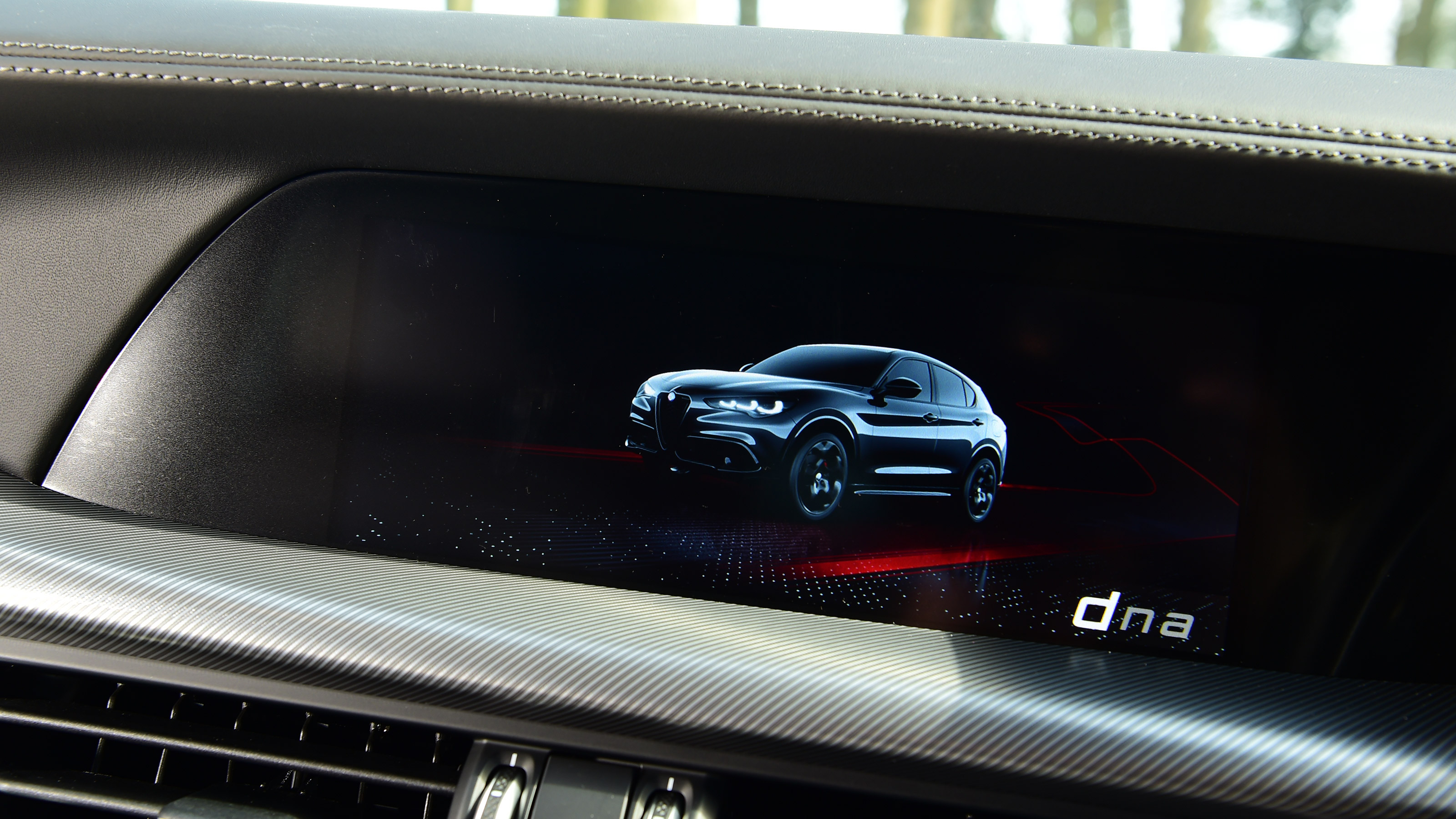 Alfa Romeo Stelvio SUV infotainment