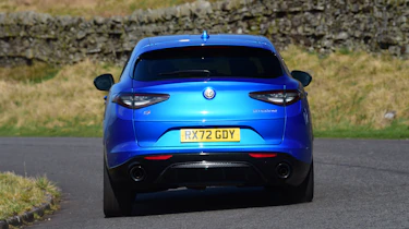 Alfa Romeo Stelvio SUV rear cornering