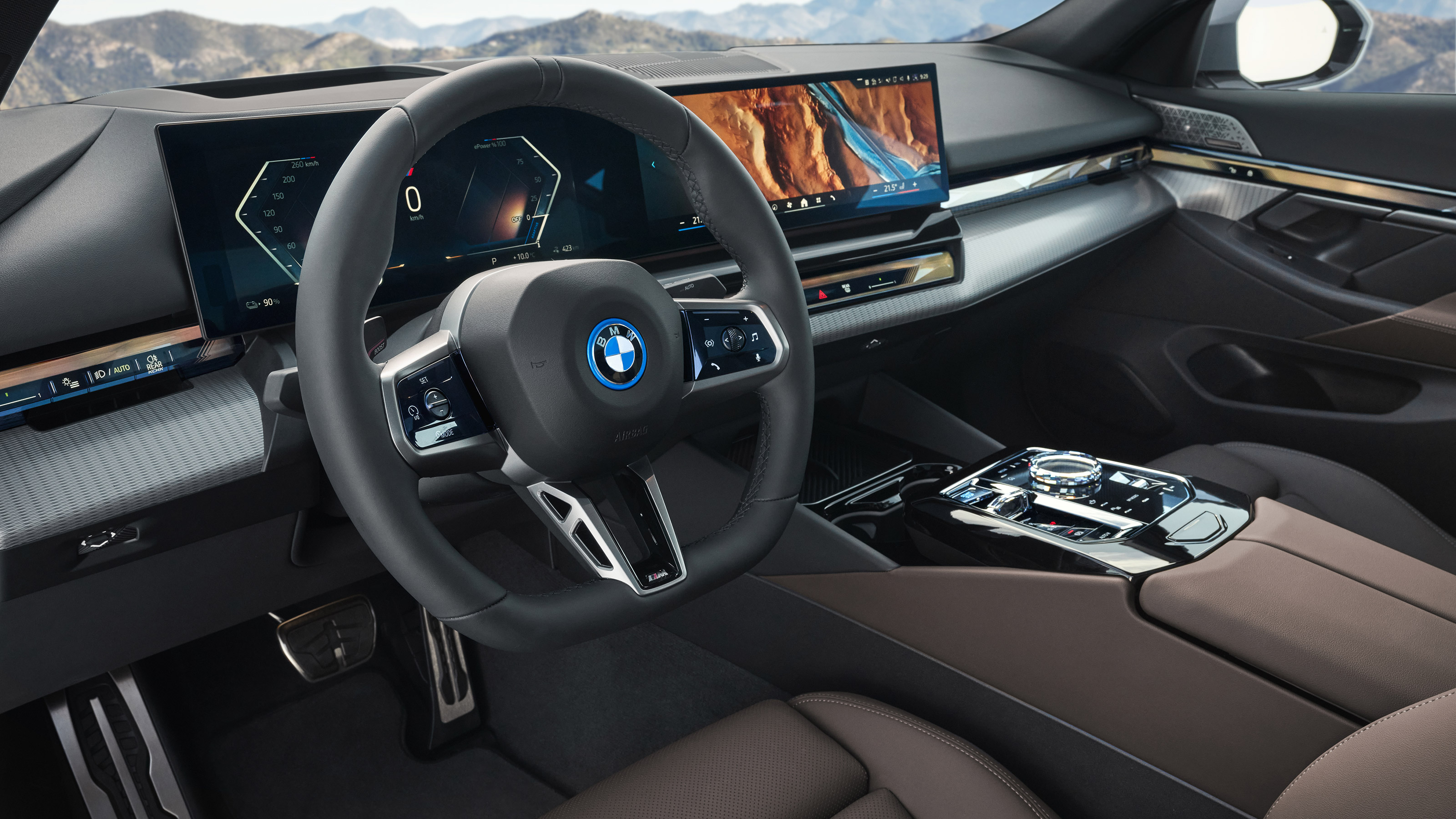 BMW i5 saloon 4