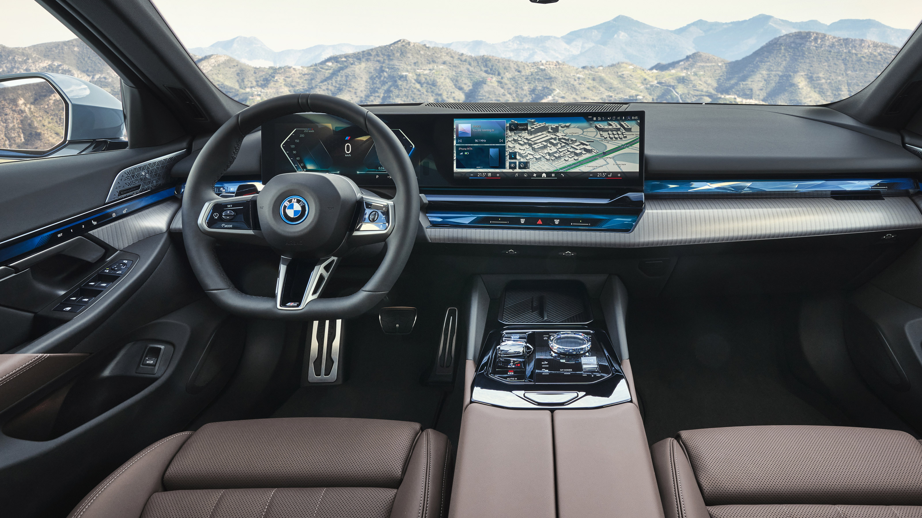 BMW i5 saloon 9