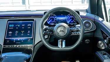 Mercedes EQS SUV interior
