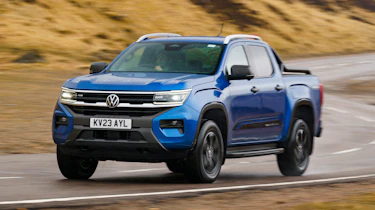 Volkswagen Amarok pickup front handling