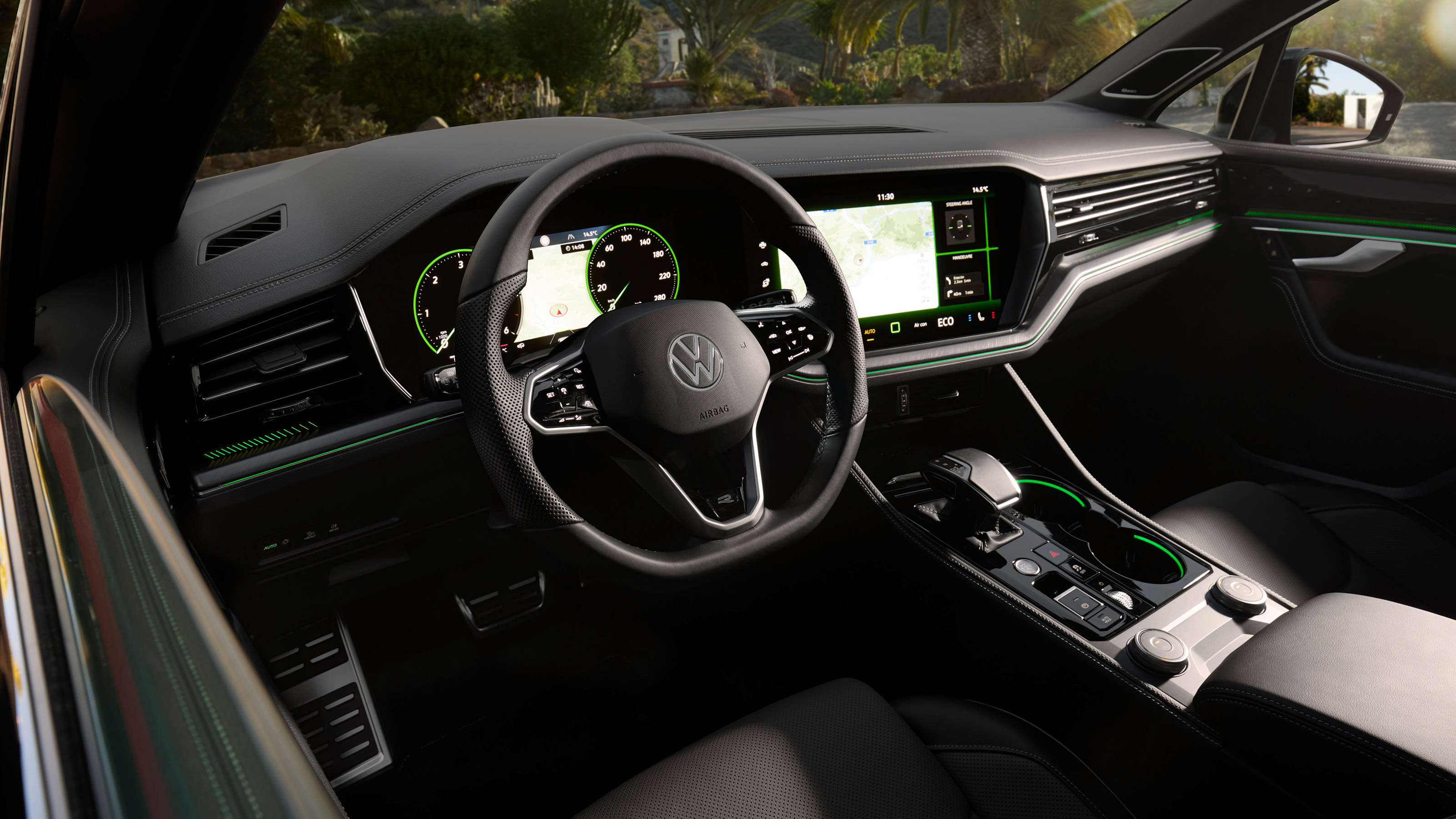 facelift Volkswagen Touareg interior