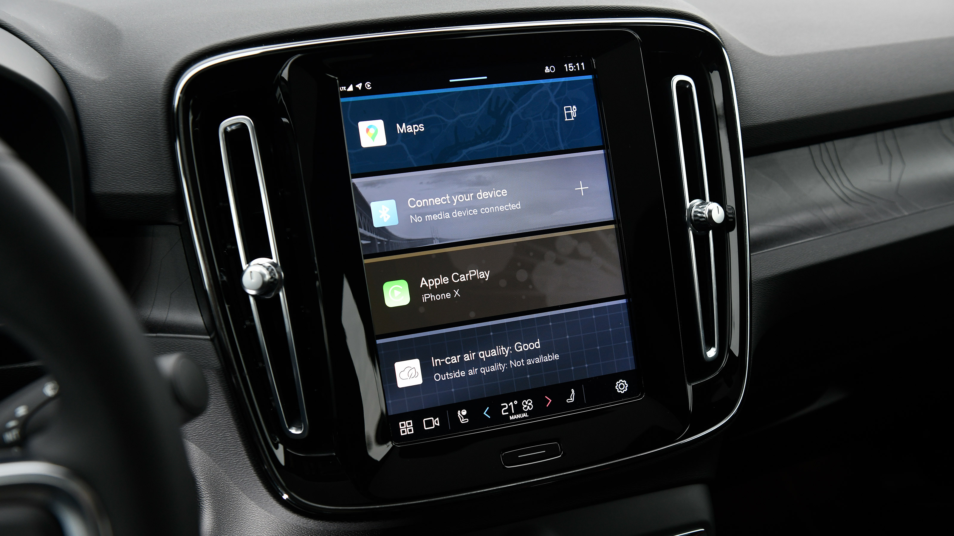 Volvo C40 Recharge 2023 infotainment