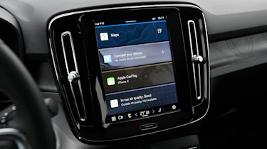 Volvo C40 Recharge 2023 infotainment
