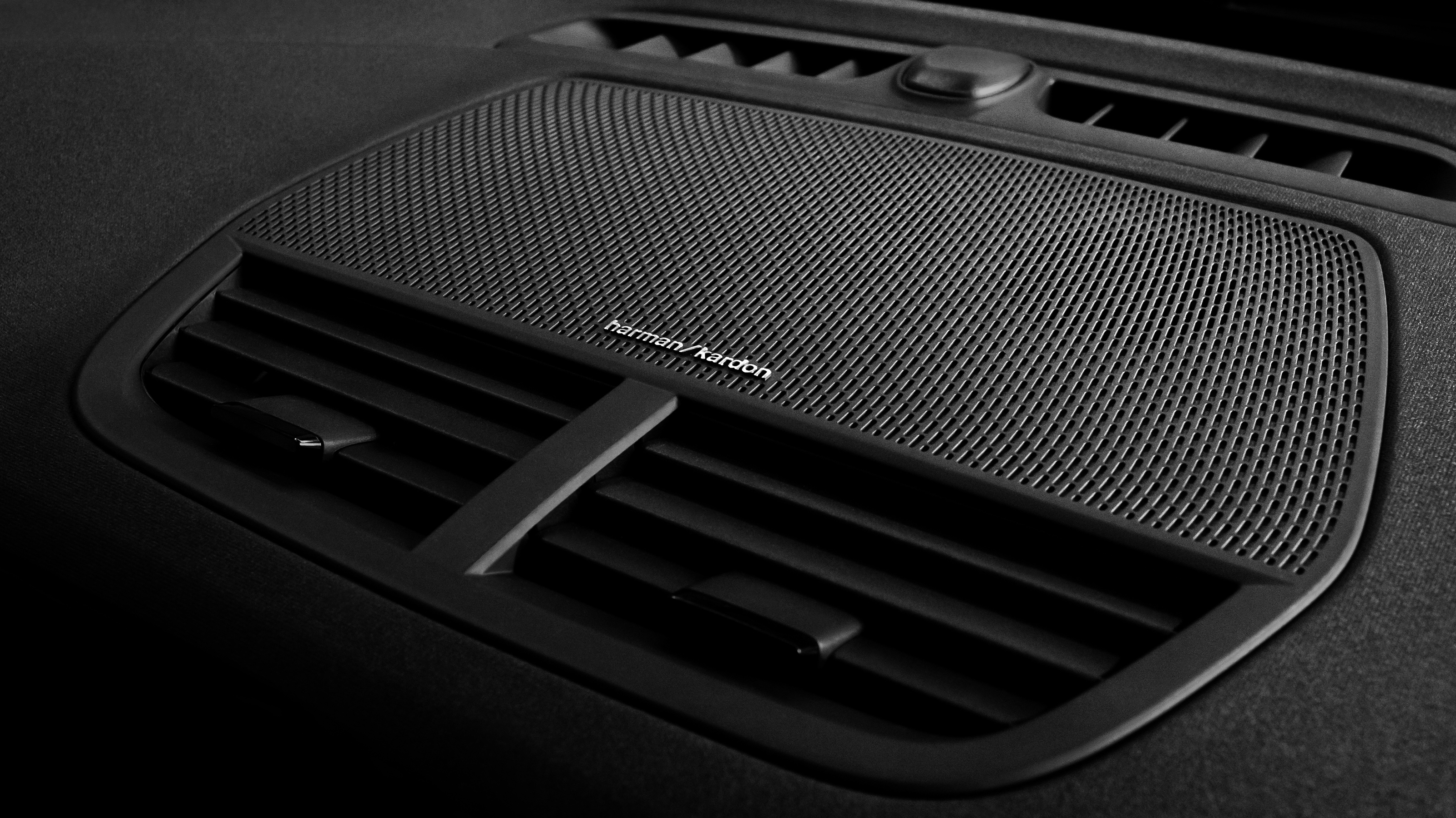 Polestar 2 hatchback facelift air vents