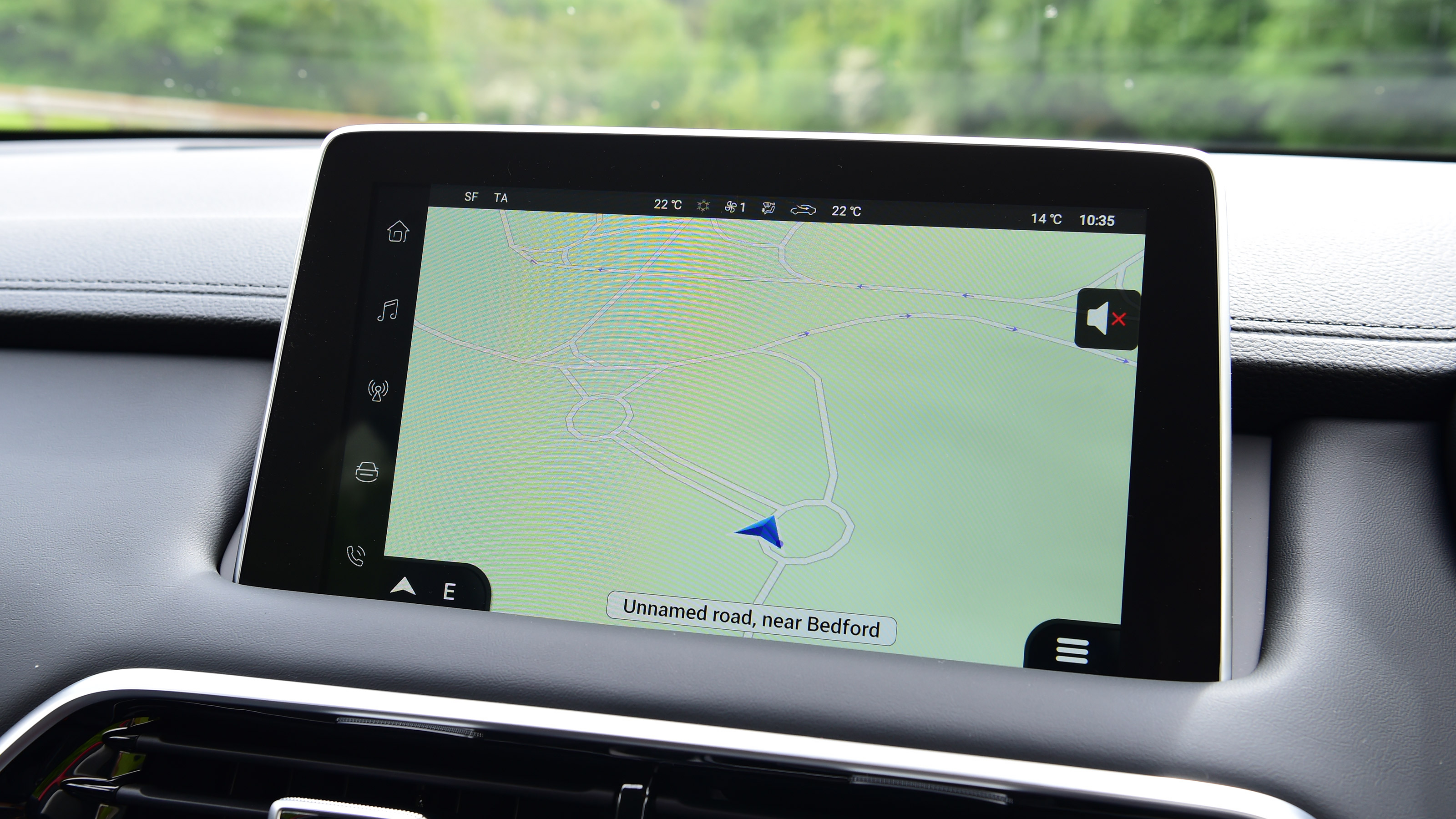 MG HS SUV facelift navigation