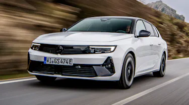 Vauxhall Astra Sports Tourer GSe 1