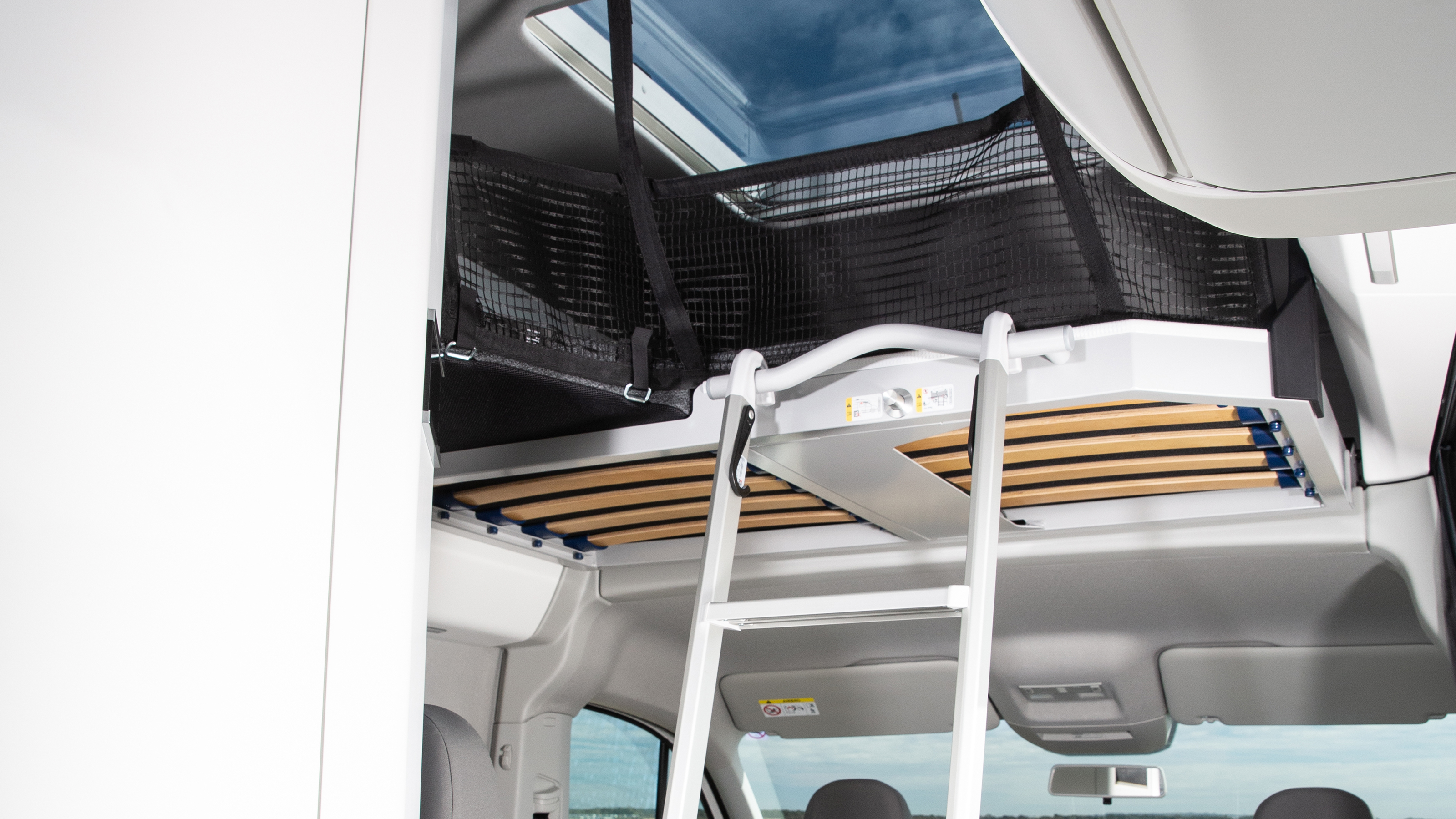 Volkswagen Grand California roof bed