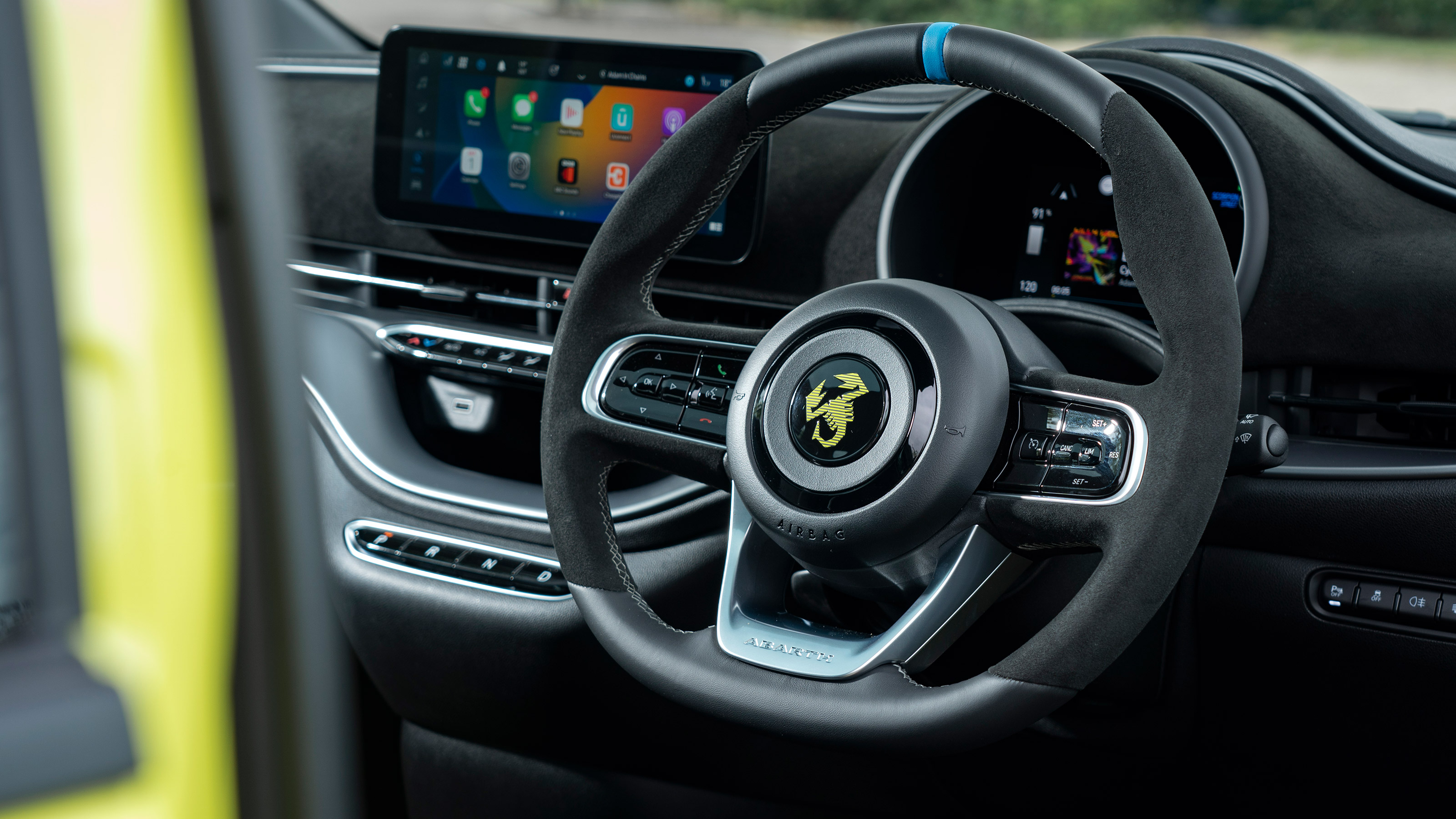 Abarth 500e steering wheel