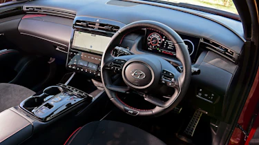 hyundai tucson interior