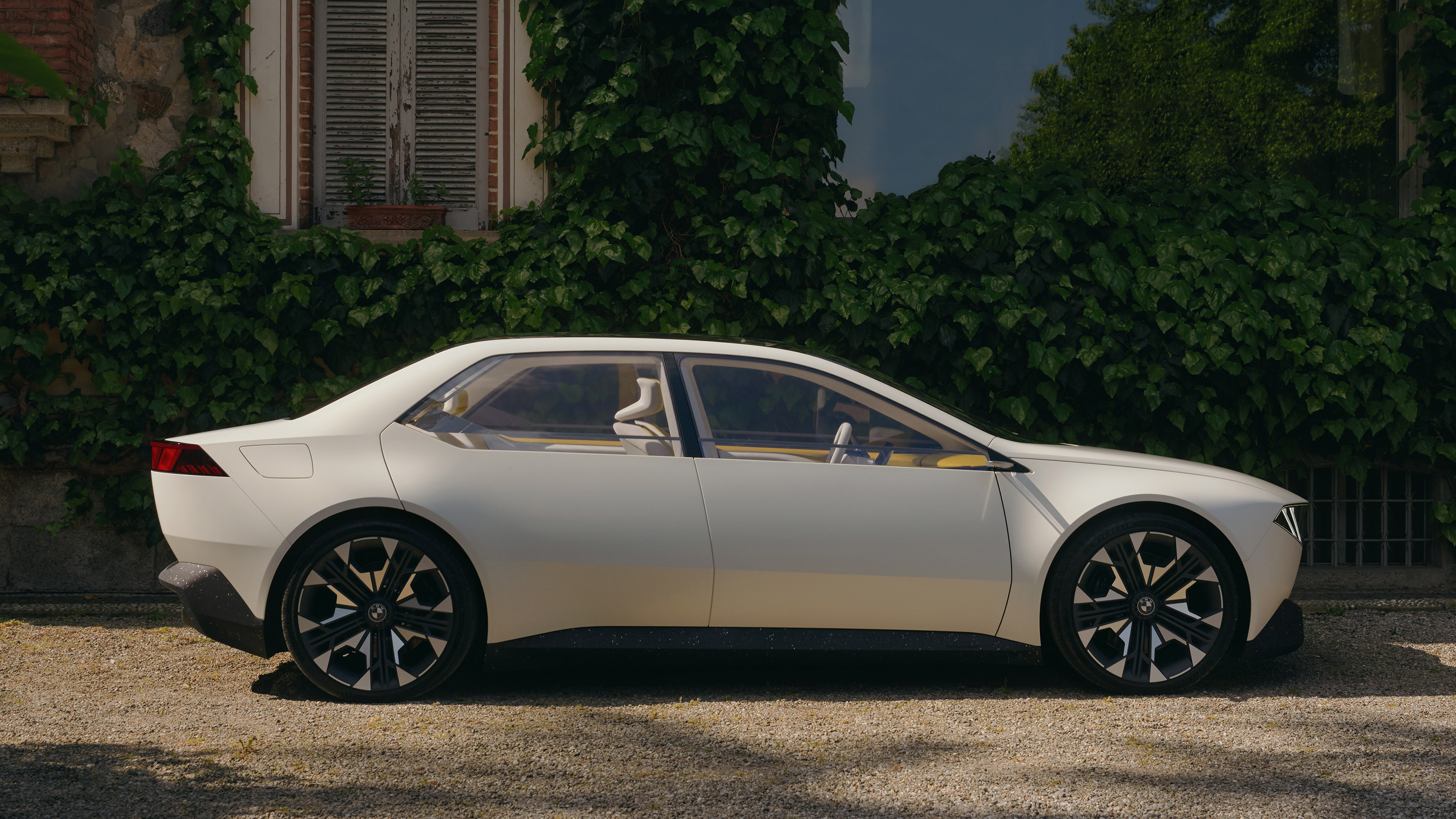 BMW Vision Neue Klasse concept 11