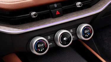 New Skoda Superb interior