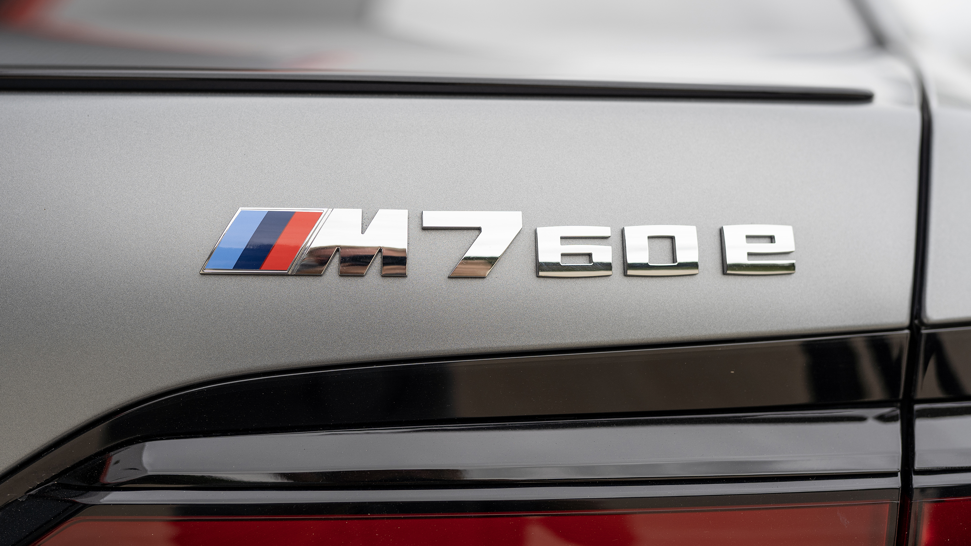 BMW 7 Series boot badge
