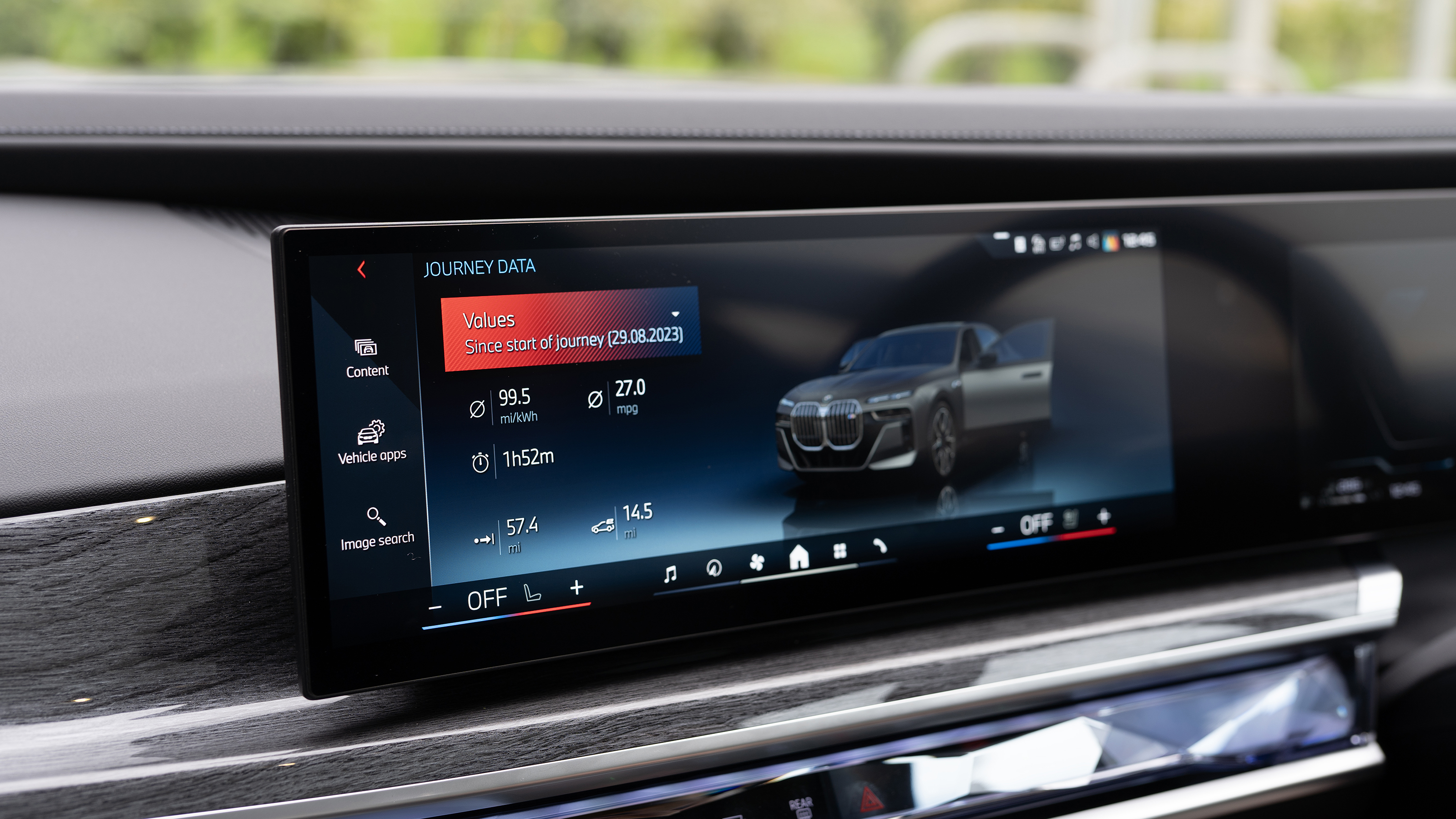 BMW 7 Series infotainment screen