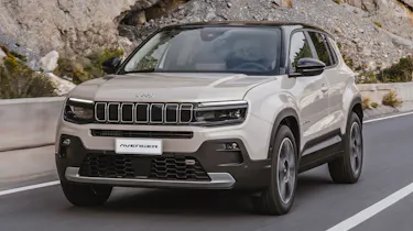 Petrol Jeep Avenger