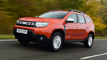Dacia Duster front quarter