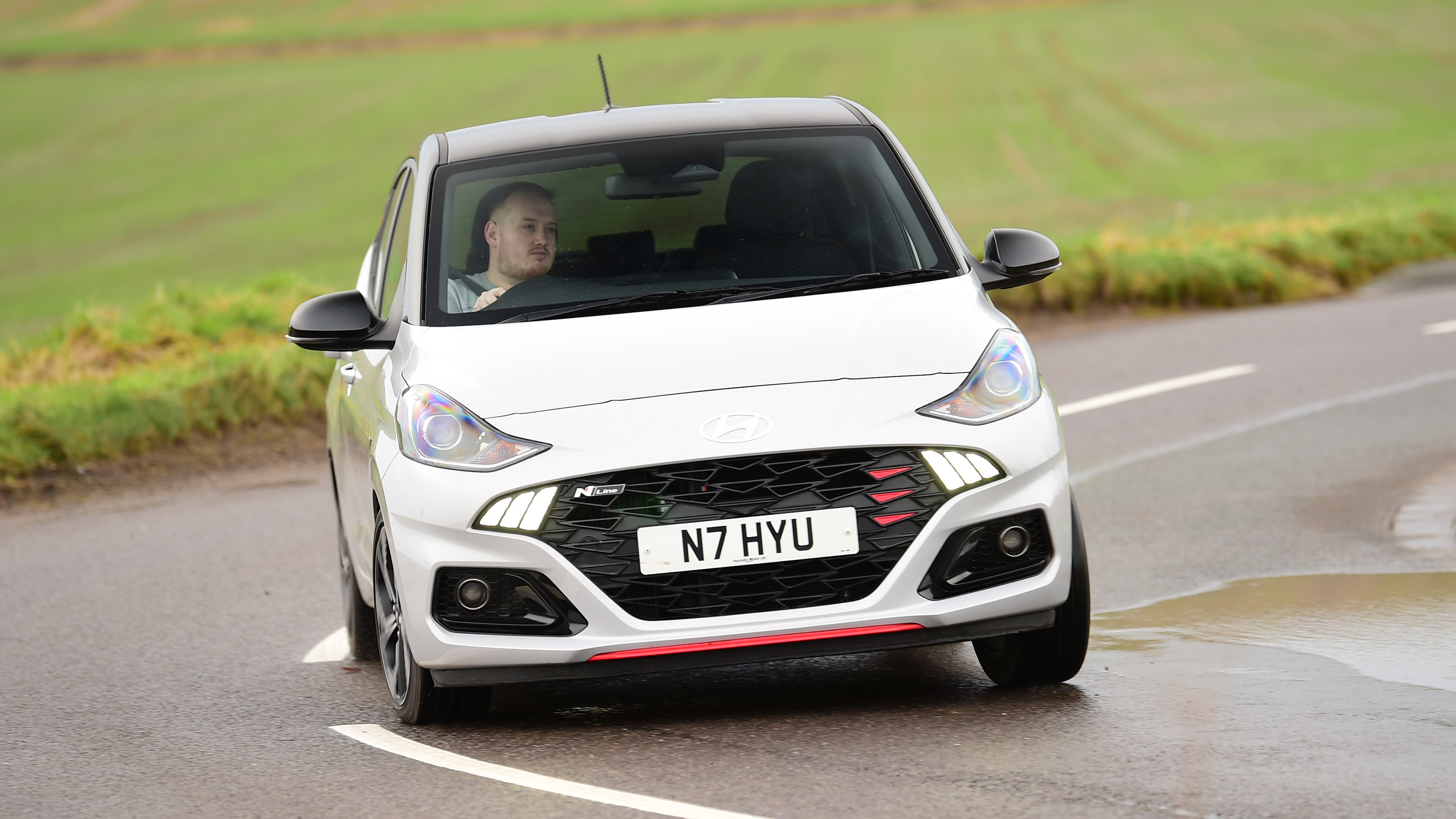 Hyundai i10 N Line front handling