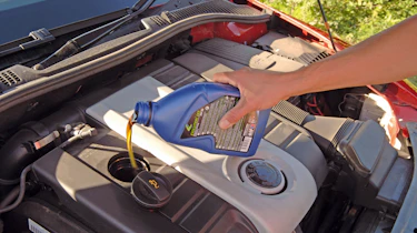 Engine oil top up