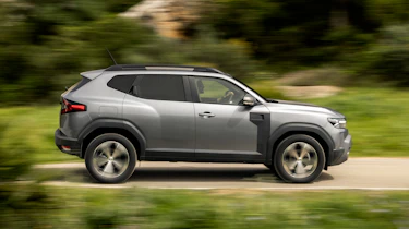 Dacia Duster side