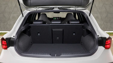 Cupra Leon boot