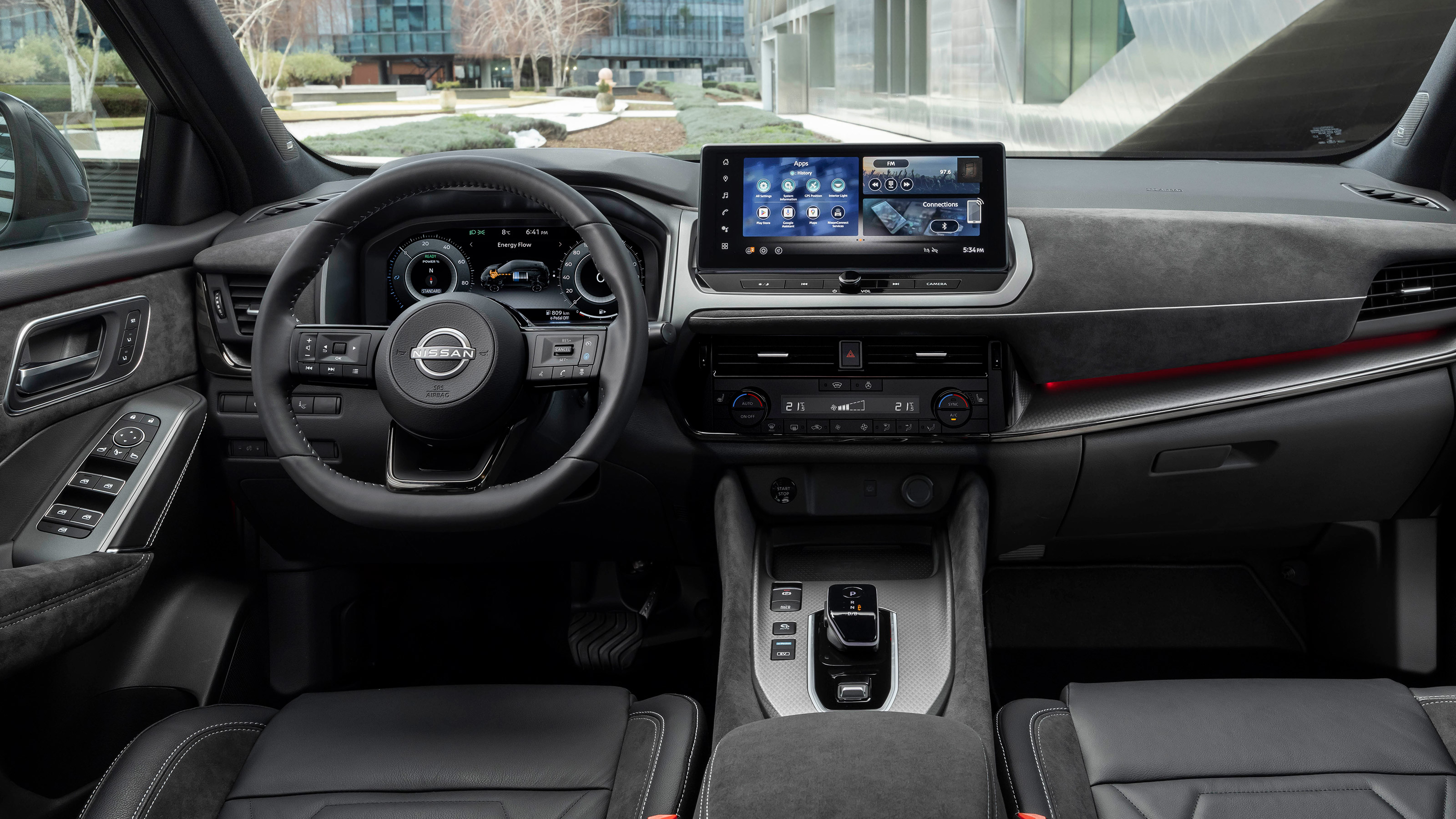 2024 Nissan Qashqai interior