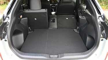 Toyota Yaris Cross boot