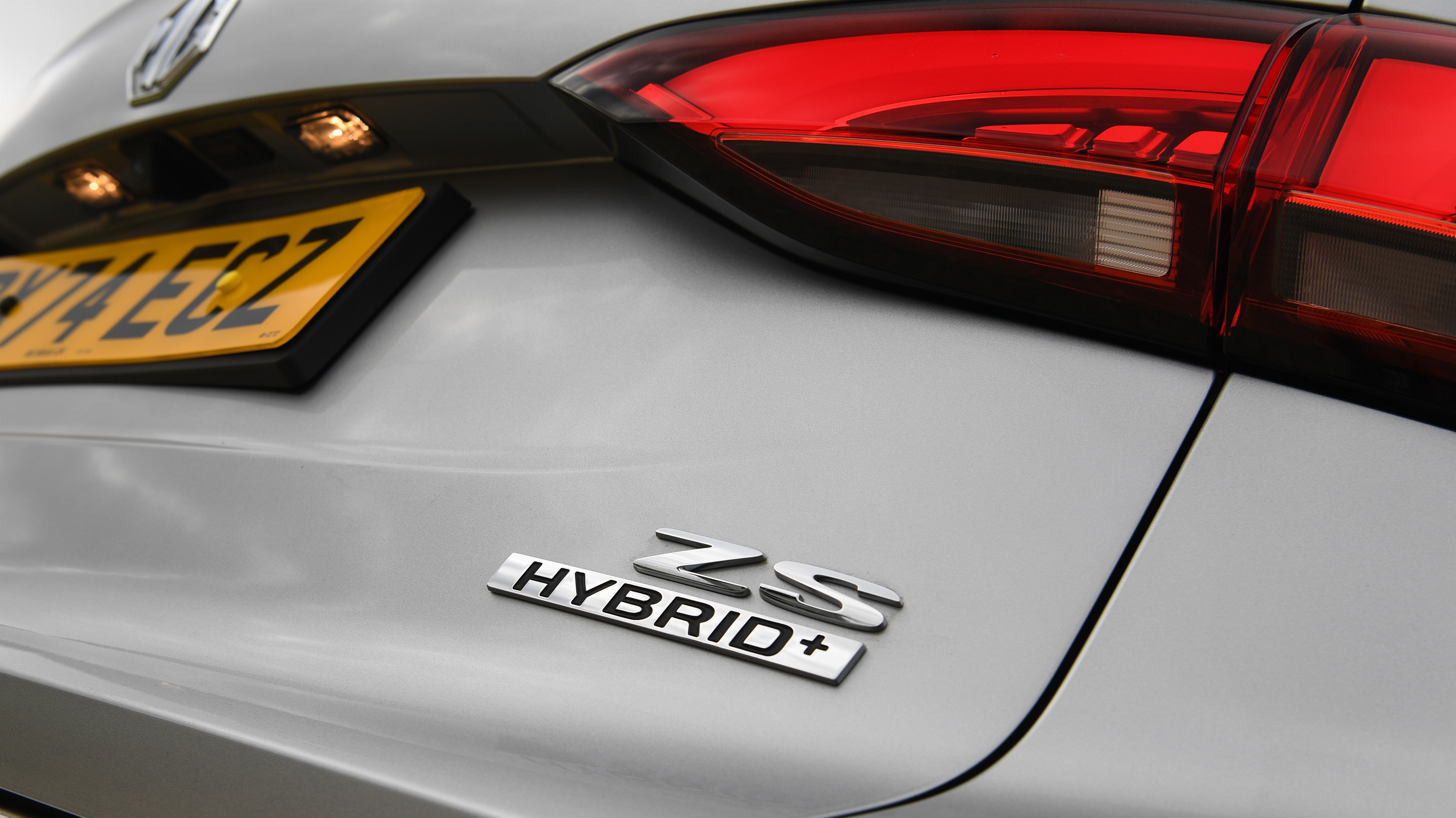 MG ZS rear badge
