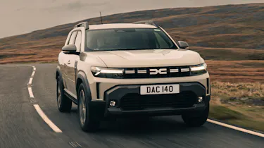 Dacia Duster UK front handling
