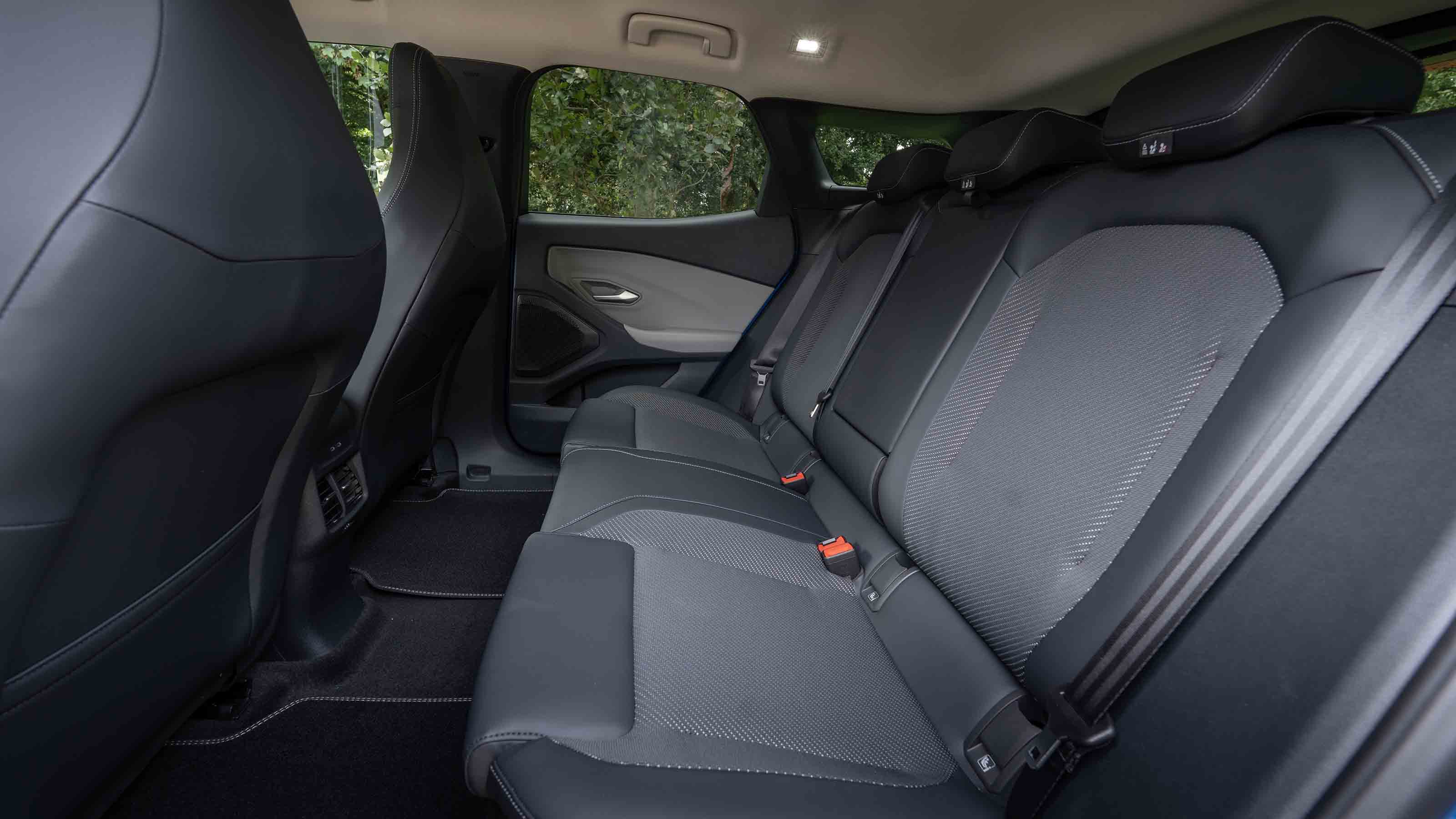Ford Explorer Carbuyer UK rear seats