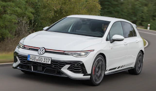 Volkswagen Golf GTI Clubsport front 3/4 tracking