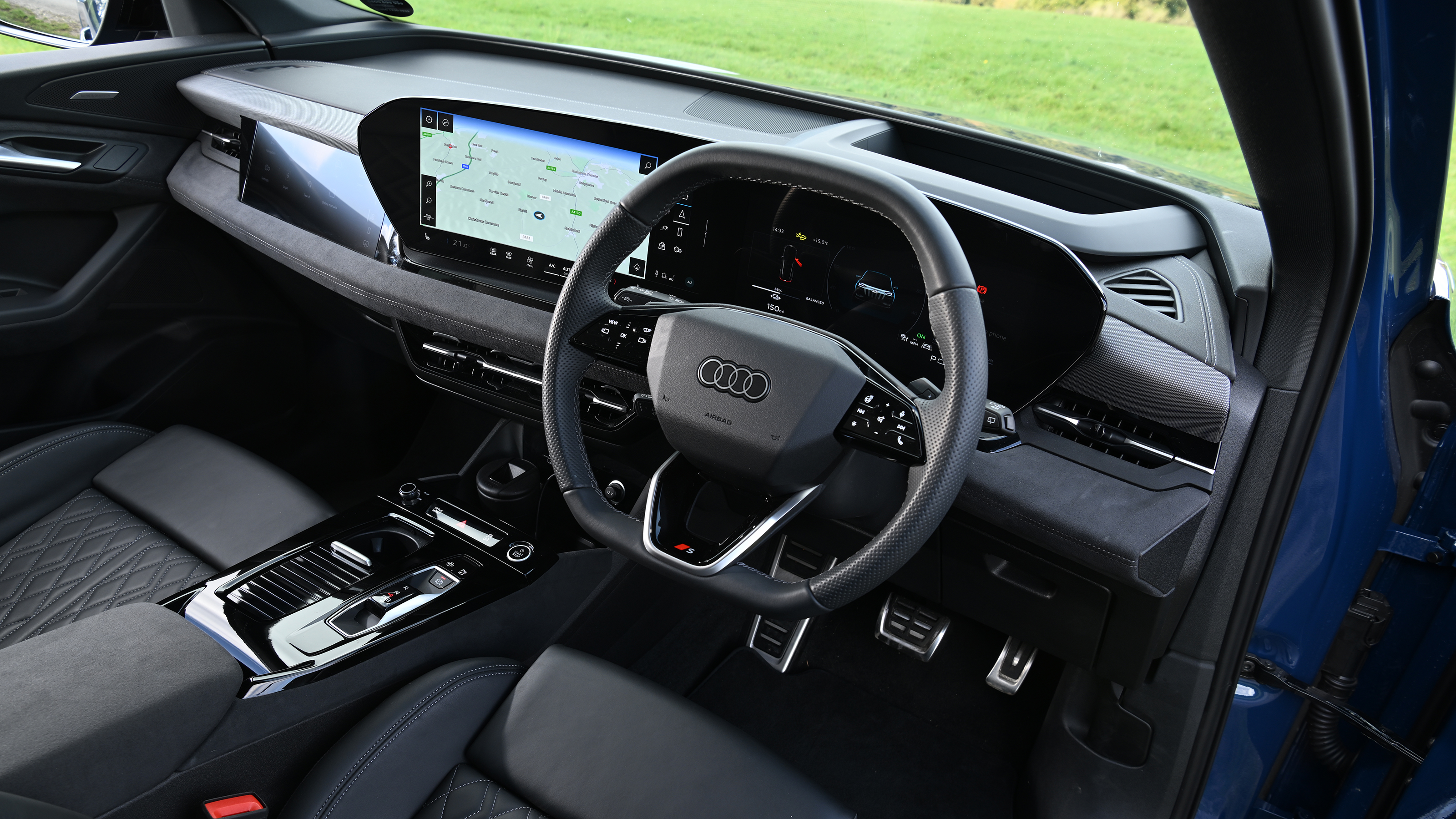 Audi Q6 e-tron interior
