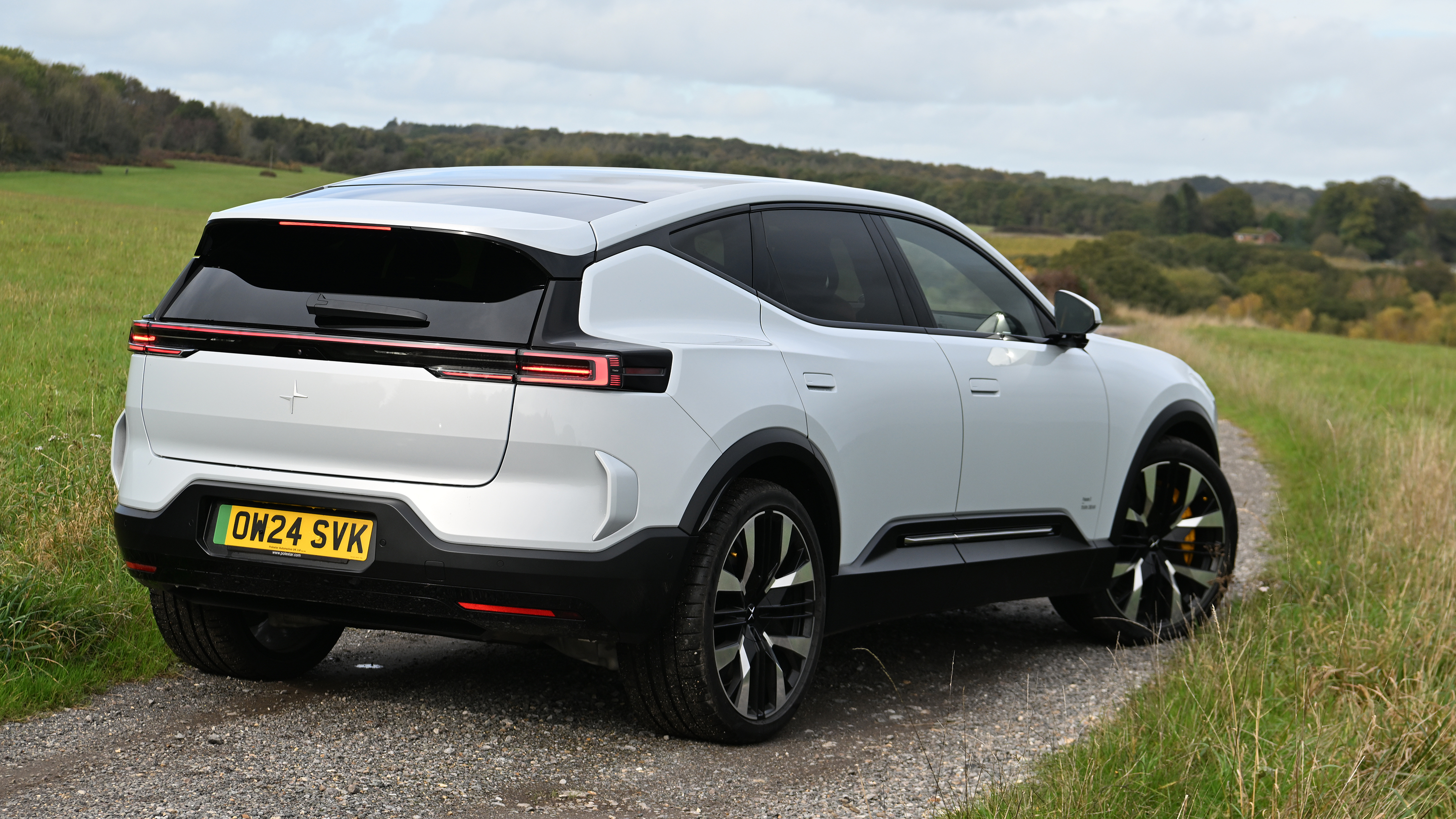 Polestar 3 rear 3/4 static
